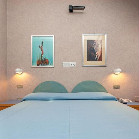 Hotel Venere Cesenatico Zimmer foto