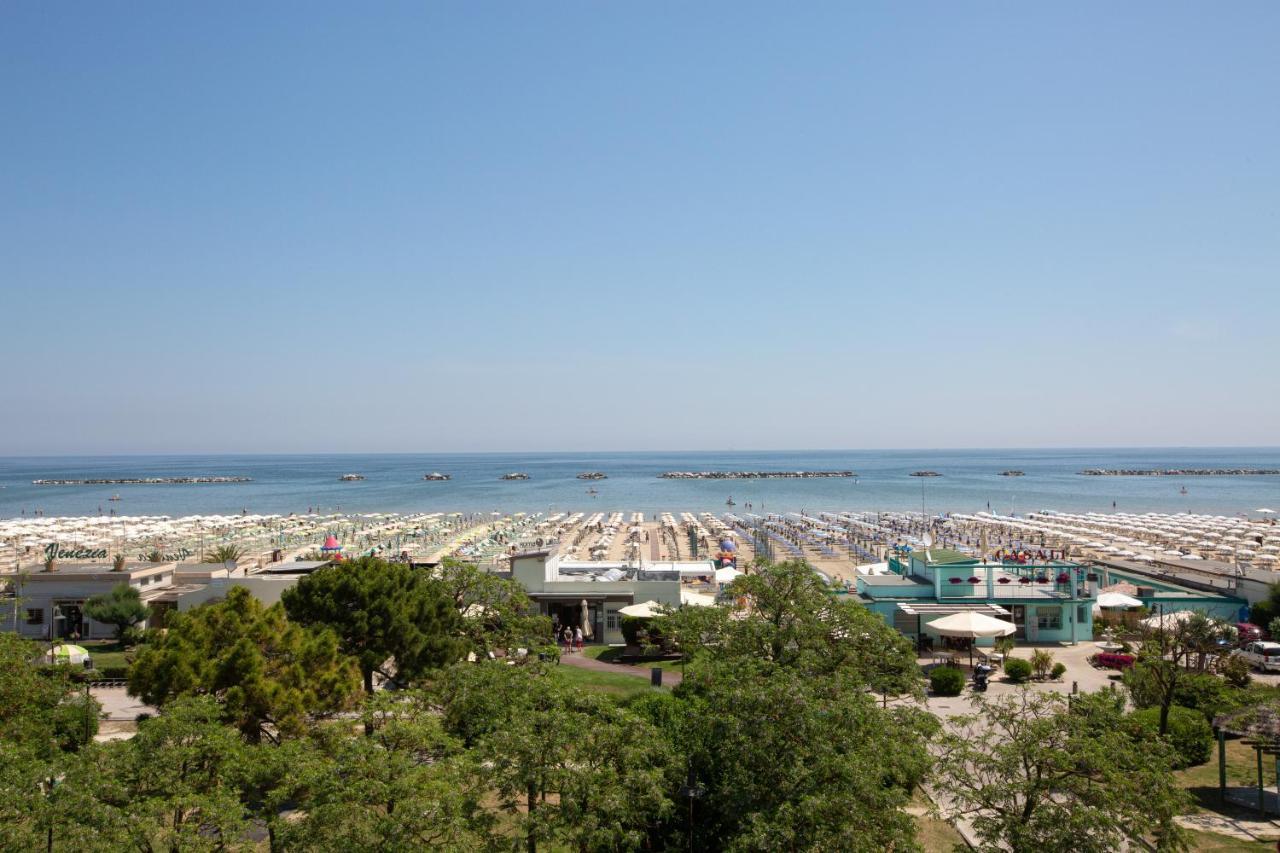Hotel Venere Cesenatico Exterior foto
