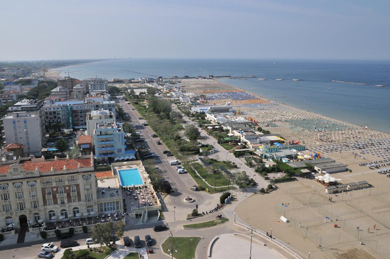 Hotel Venere Cesenatico Exterior foto
